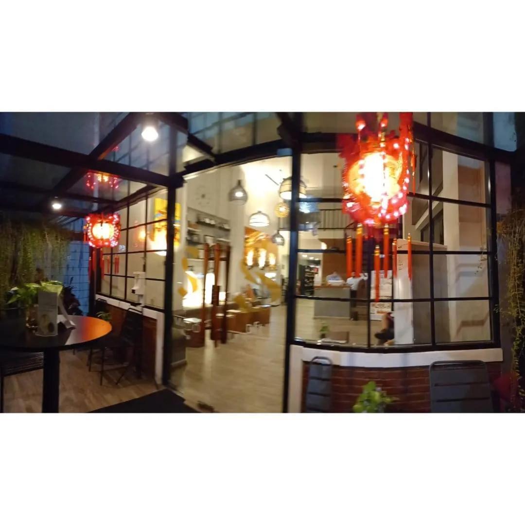 S Loft Manado Exterior foto